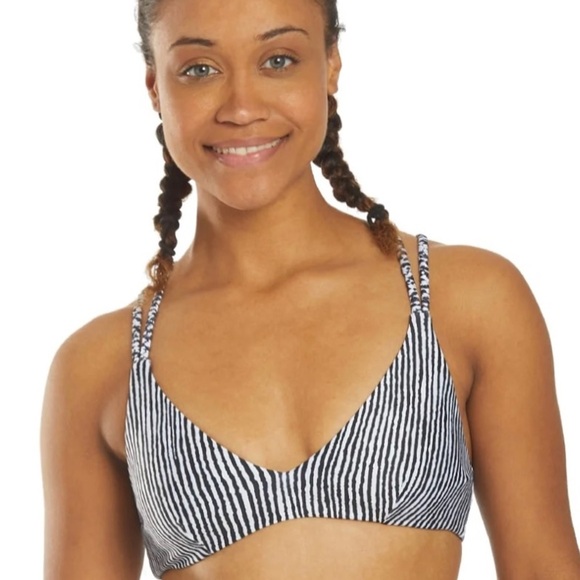 NWT Volcom Stripe Away Black & White Printed V-Neck Bikini Top XS‎ - Picture 3 of 11